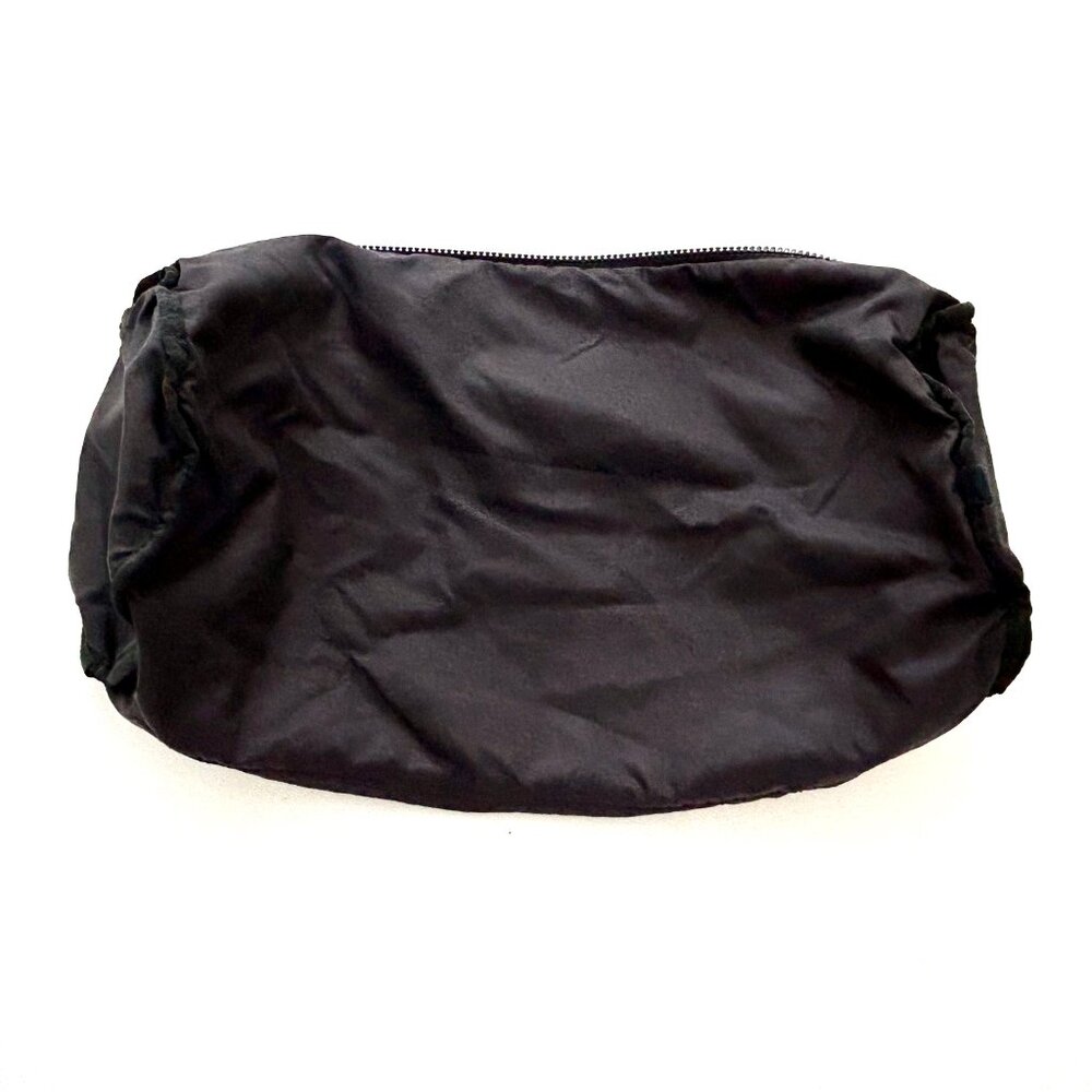 CHANEL Black and White Patterned Shoulder Bag with Leather Logo Patch - Picture 14 of 15